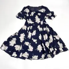 未使用品 レッセパッセ ワンピース サイズ38 ネイビー 花柄 ひざ丈 日本製