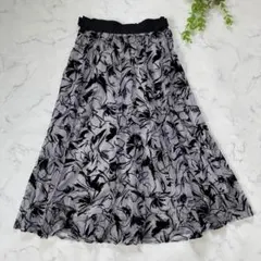 Rag Out ◆ モノトーン 花柄 チュールフレアスカート(L)黒白　ミモレのサムネイル