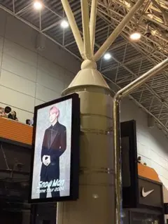 SnowMan東京ドーム　銀テープ