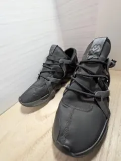 最終値下げ！Y-3 KYUJO LOW スニーカーのサムネイル