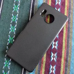 Spigen AQUOS R ケース AQR8 LA-7のサムネイル