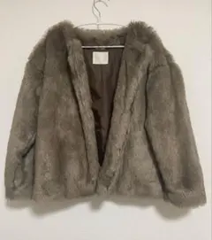 レイカズン　フェイクファーショートコート