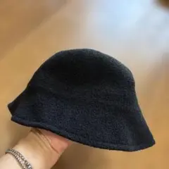 GU バケットハット　サイズ調節可能　黒　美品