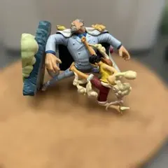 ワンピース　マリンフォード編　ルフィ、ガープフィギュア　24時間以内発送