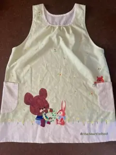 the bear's school エプロン 淡いグリーンくまのがっこうエプロン