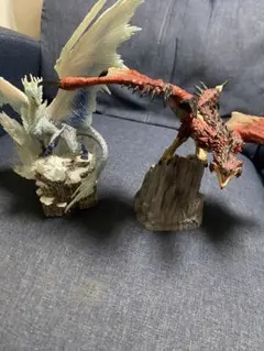 イヴェルカーナ リオレウス フィギュアのサムネイル