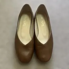 ルタロン　パンプス　フラットシューズ　23.5㎝のサムネイル