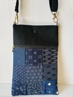 サコッシュ スマホショルダーバッグ パッチワーク風 ハンドメイド