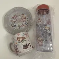 最終値下　新品　ディズニー　ダッフィー スーベニア　３点セット　コップ　皿　水筒