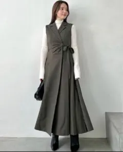 SNIDEL サイドプリーツテーラードワンピース