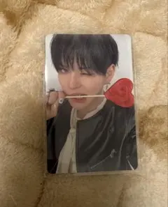 TREASURE グッズ購入特典1万円トレカ ヨシ