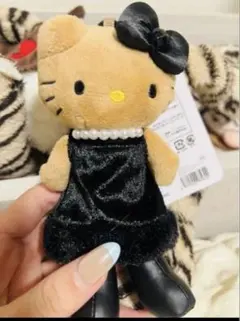 顔厳選ハローキティ GOGO GAL スタイルアップマスコット ブラック　正規品