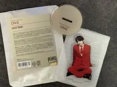 BTS テテ MOS ONE 公式　ラキドロ アクスタ