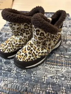 NIKEヒョウ柄 キッズブーツ　21センチ