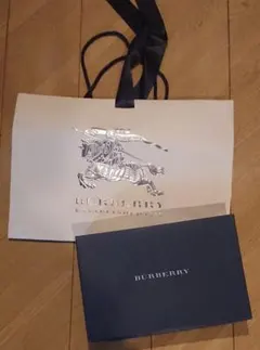 バーバリー ショップ袋と箱