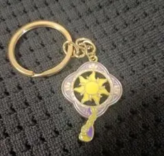 【塔の上のラプンツェル】太陽モチーフ アクリルキーホルダー　残り①