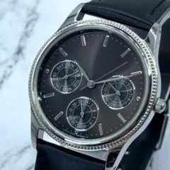 極美品　稼働品　CITIZEN 　メンズ　腕時計　クォーツ　新品電池　黒文字盤