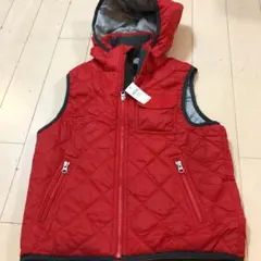 GAP140赤ベスト新品自宅保管品