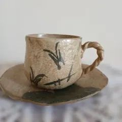 昭和レトロ 陶器 コーヒーカップ＆ソーサー ツイストハンドル