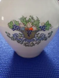 Item thumbnail for item e785c93d-c37a-4f36-817b-db566fa8d321