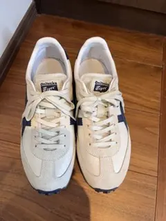 【美品】オニツカタイガー EDR 78 アイボリー ライトピンク レザー 桜 Onitsuka Tiger（オニツカタイガー） スニーカー EDR 78 / イーディー