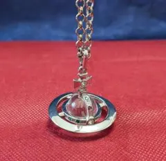 Vivienne Westwood オーブネックレス