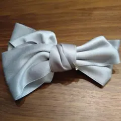 シルバー　リボンバレッタ　美品