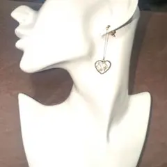 Muel ハート型ロングピアス パール付き