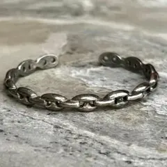 Item thumbnail for item 194dfd62-e4fe-4c35-a3ed-f83c32ac6977