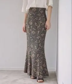 TODAYFULトゥデイフルジャガードリーフペンシルスカート36