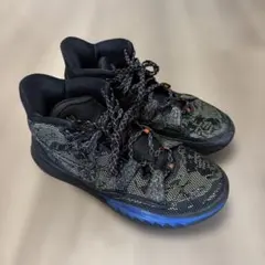 Nike Kyrie7 バスケットボールシューズのサムネイル