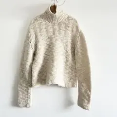 【美品♡Vintage】FENDI ホワイト タートルネックニット イタリア製