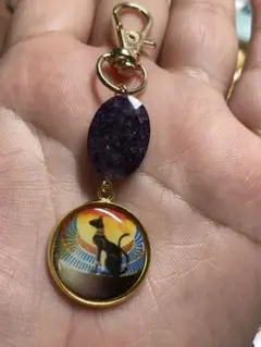 天然　アメジスト　エジプト　バステト神