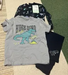 110 パジャマ　男の子　恐竜　3点セット　新品未使用　綿100%