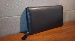 美品■J&M DAVIDSON ラウンドジップ長財布/黒×シルバー/シボ革