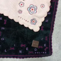 セリーヌ　　　　タオルハンカチ　　リボン　花　　　　　　　　２枚　セット