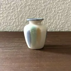 ドイツ ヴィンテージ陶器 ミニチュア オブジェ フラワーベース 花器花瓶一輪挿しのサムネイル
