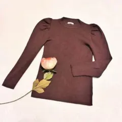 イング❀ブラウンリブニット【M】パフスリーブ 長袖 こげ茶 上品 プチハイネック