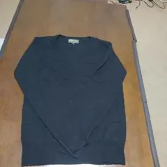 BASMENT WEAR 黒 Vネックセーター Mサイズ