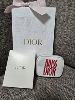 【新品未使用】ディオール　香水　３本セット　ポーチ