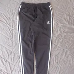 adidas Originals レディーストラックパンツのサムネイル