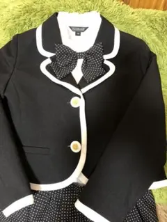 子供用フォーマルスーツ　女の子　卒業式