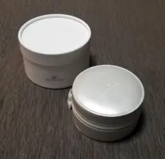 【SWAROVSKI】時計ケース(シルバー)