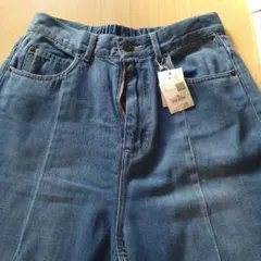 Item thumbnail for item 805d75de-e411-4a3c-a233-56a34927c49c