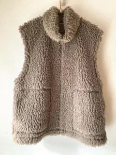 GＵ　ボアべスト　ブラウン　Lサイズ