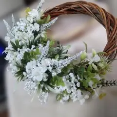 ハンドメイドホワイトグリーンの円形リース✤ 　✤約30センチ✤