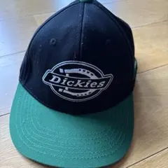 Dickies キャップ 黒/緑サイズ53センチのサムネイル