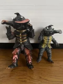 ウルトラマン怪獣ソフビ　ゴーグアントラー＆アントラー　2体セット