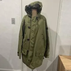 オリーブ色フード付きミリタリージャケット