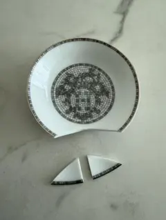 Item thumbnail for item 78389062-6a2a-4e90-aa04-87e36ed62236